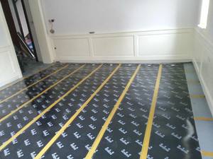 電熱膜生產廠家:電熱膜和電熱板哪個好 電熱膜生產廠家:電熱膜和電熱板哪個好